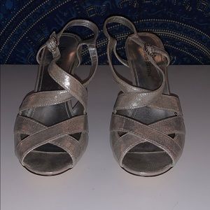 David’s bridal heels